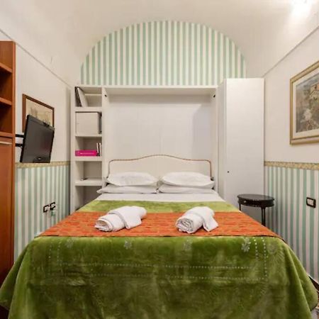 Apt 0 In The Historic Center Бари Экстерьер фото