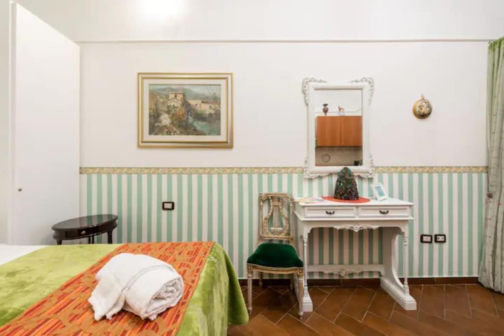Apt 0 In The Historic Center Бари Экстерьер фото